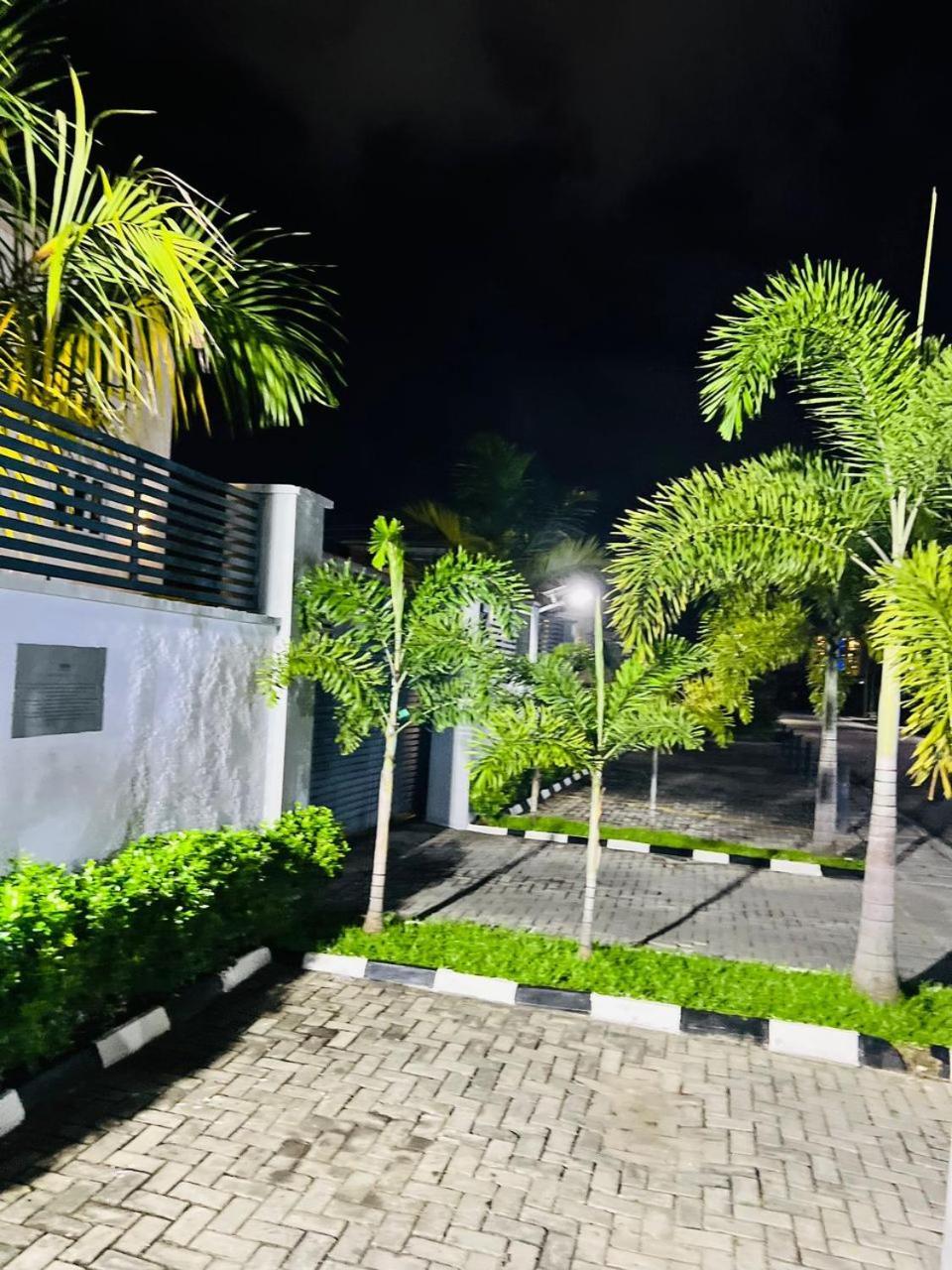 Lekki Residence Hotel Lagos Exterior photo